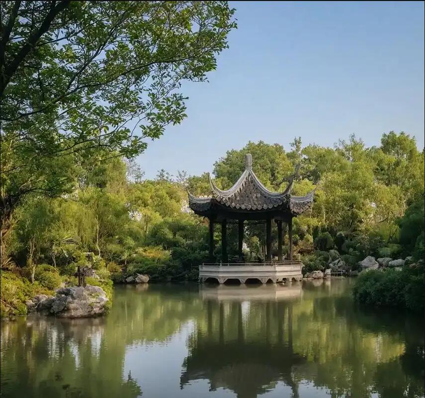 麻城盼曼餐饮有限公司